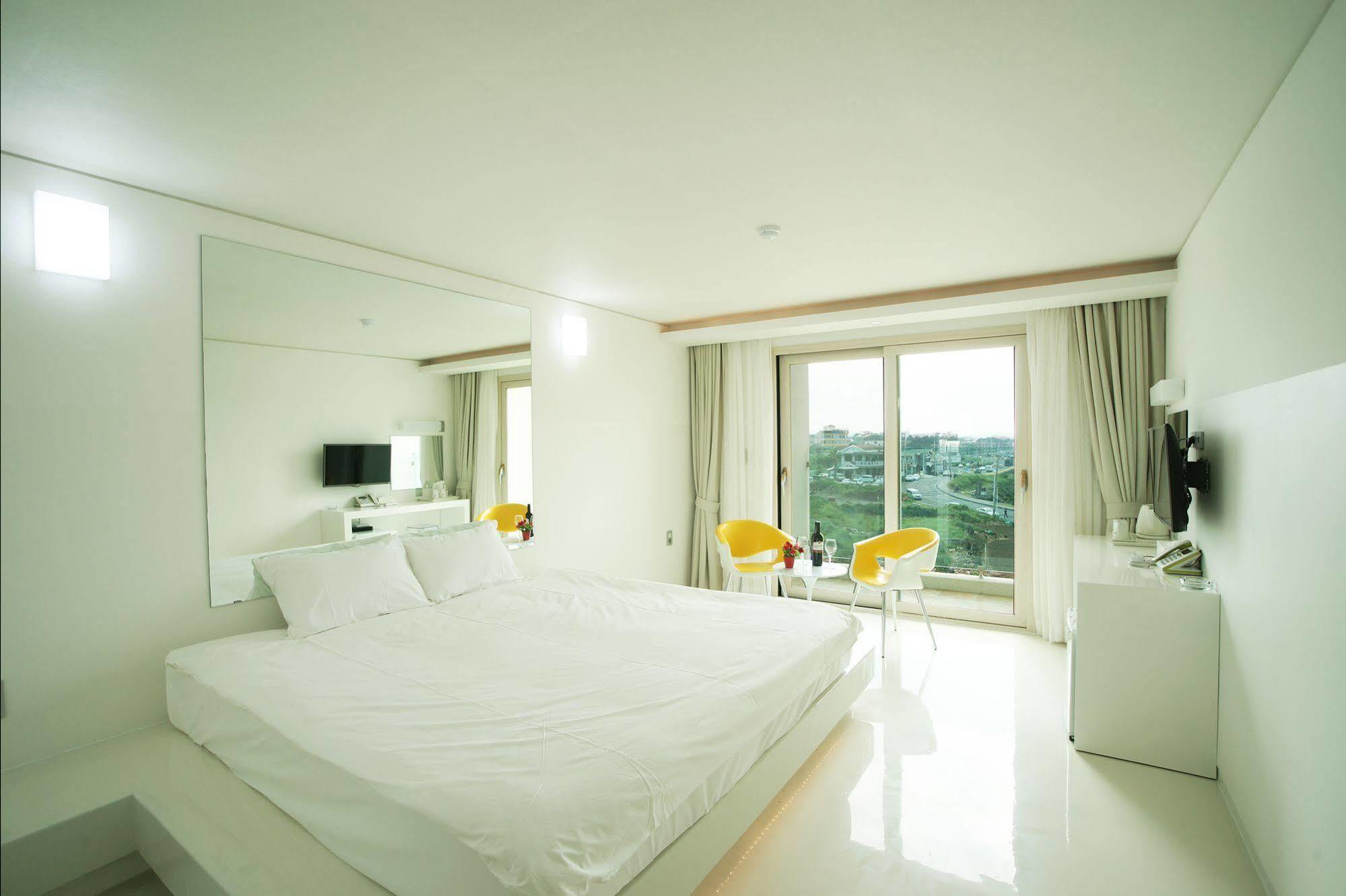 Hotel Ciel Bleu Jeju Exterior foto